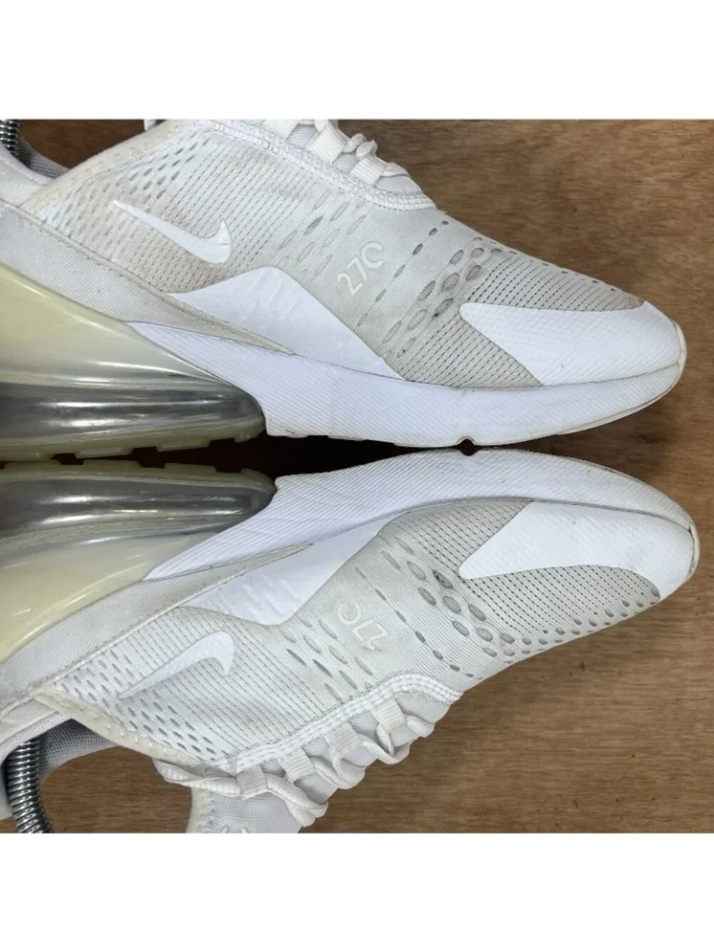 Nike Air Max 270 Women’s Size 8 White Running Shoes Sneakers 943345-103